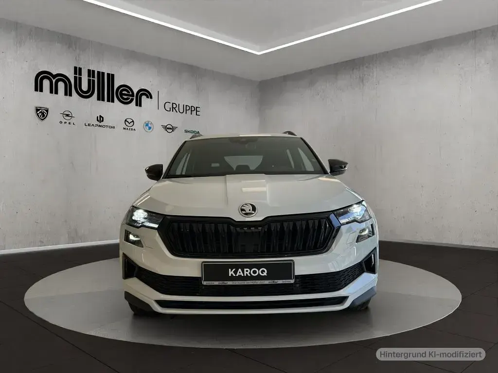 Neu Skoda Karoq SportLine 190 PS (139 kW) 2026 Weiß SUV