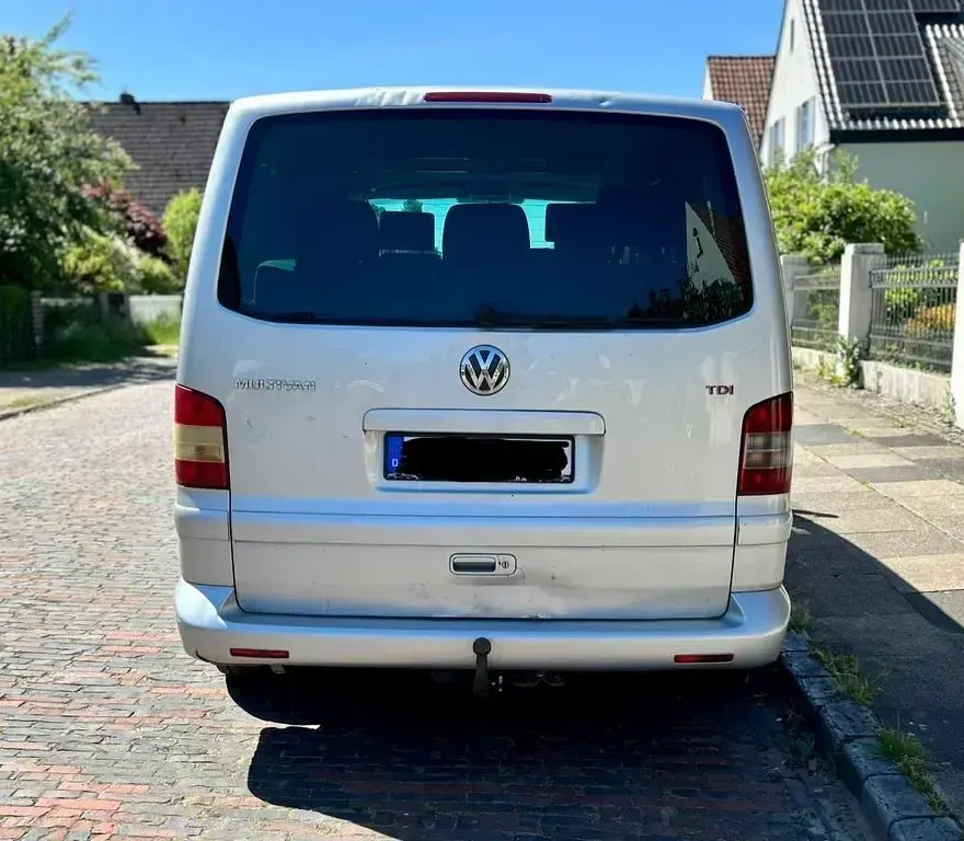 Gebraucht VW Multivan 174 PS (127 kW) 2005 Silber Van / Kleinbus