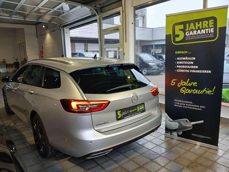 Gebraucht Opel Insignia 174 PS (127 kW) 2022 Argon silber Kombi