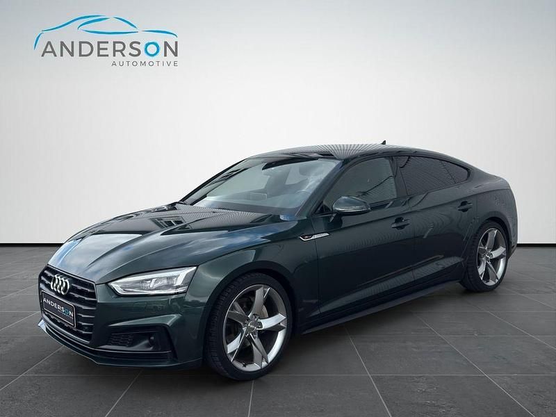 Grün Gebraucht 2019 Audi A5 Sportback S-Line Kleinwagen | 28.690 € (Etwas zu teuer) - Bild 1/4