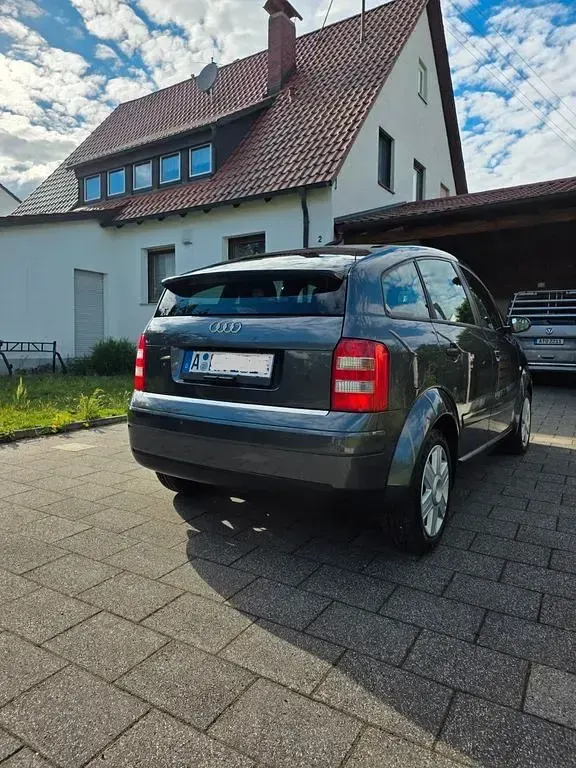 Gebraucht Audi A2 75 PS (55 kW) 2005 Kleinwagen
