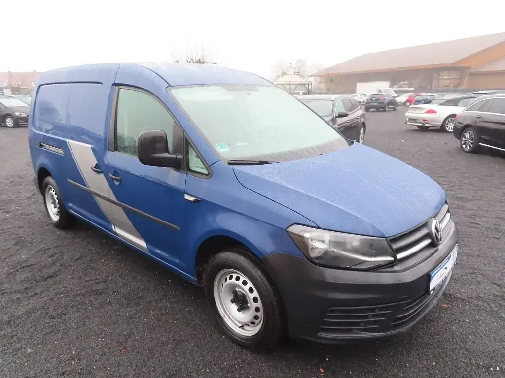 Usata VW Caddy 102 CV (75 kW) 2017 Blu Monovolume