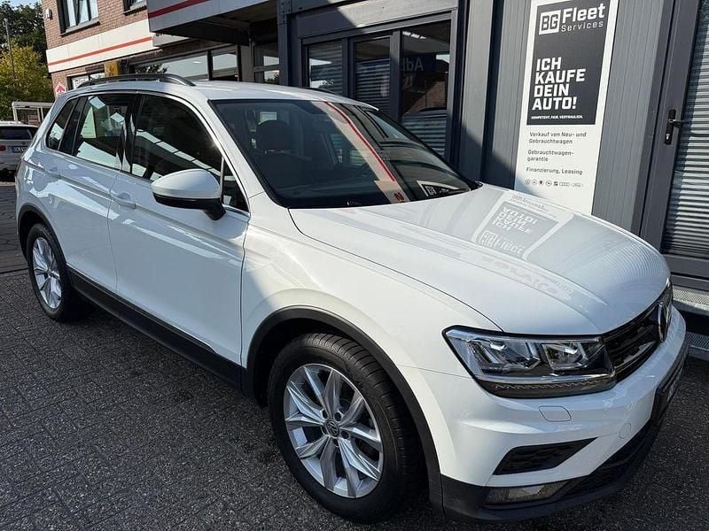 Weiß Gebraucht 2020 VW Tiguan Comfortline SUV | 16.490 € (Guter Preis) - Bild 1/4