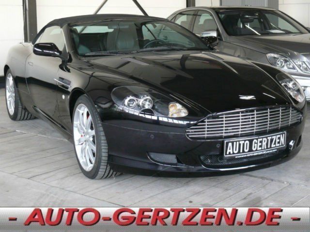 Gebraucht Aston Martin DB9 457 PS (336 kW) 2011 Schwarz metallic Cabrio