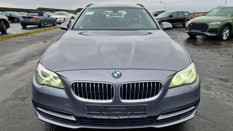 Gebraucht BMW 530 Performance 258 PS (189 kW) 2014 Grau Kombi