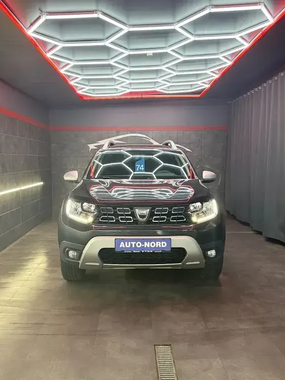 Gebraucht Dacia Duster Prestige 131 PS (96 kW) 2019 Grau SUV