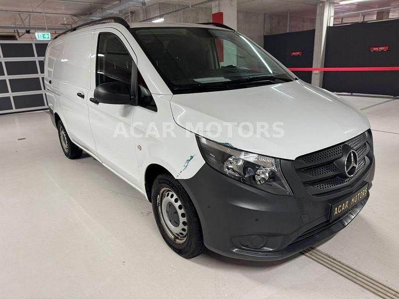 Weiß Gebraucht 2020 Mercedes Vito Van / Kleinbus | 15.990 € (Superpreis) - Bild 1/4