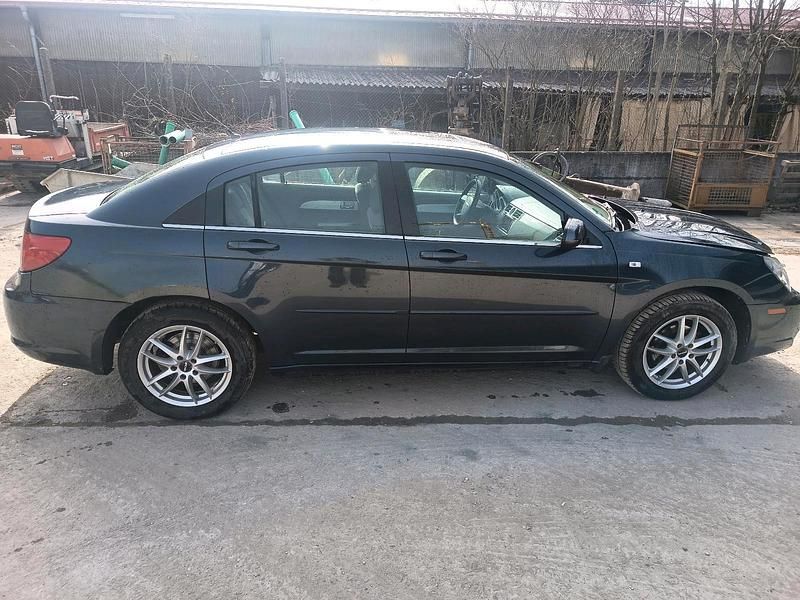 Gebraucht Chrysler Sebring 156 PS (114 kW) 2007 Blau Limousine