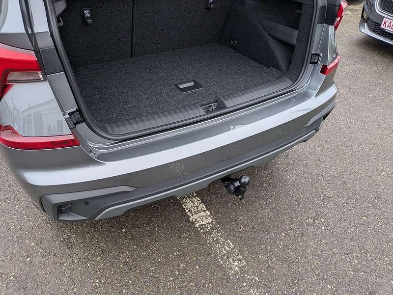 Neu Skoda Kamiq Selection 116 PS (85 kW) 2026 Graphitegrau metallic SUV