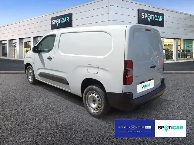 Gebraucht Opel Combo Basis 102 PS (75 kW) 2024 Weiß Van / Kleinbus