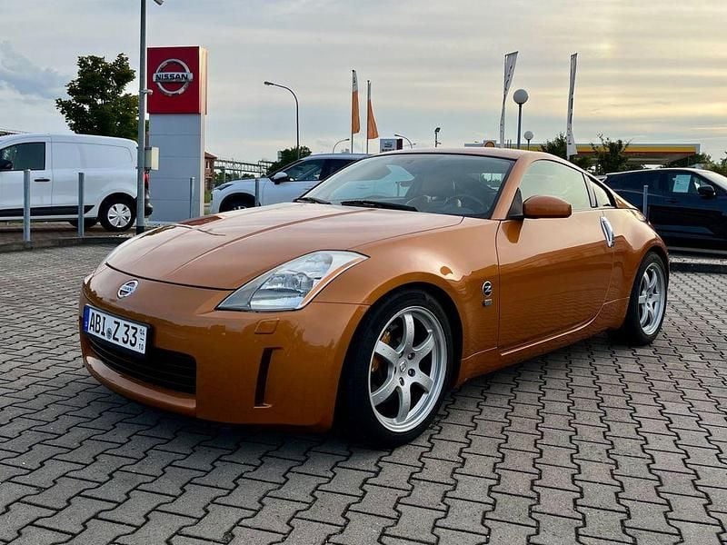 Orange Gebraucht 2003 Nissan 350Z Pack Coupé | 13.499 € (Fairer Preis) - Bild 1/4