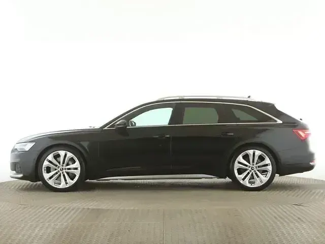 Gebraucht Audi A6 Allroad Ambiente 344 PS (253 kW) 2023 Mythosschwarz metallic Kombi