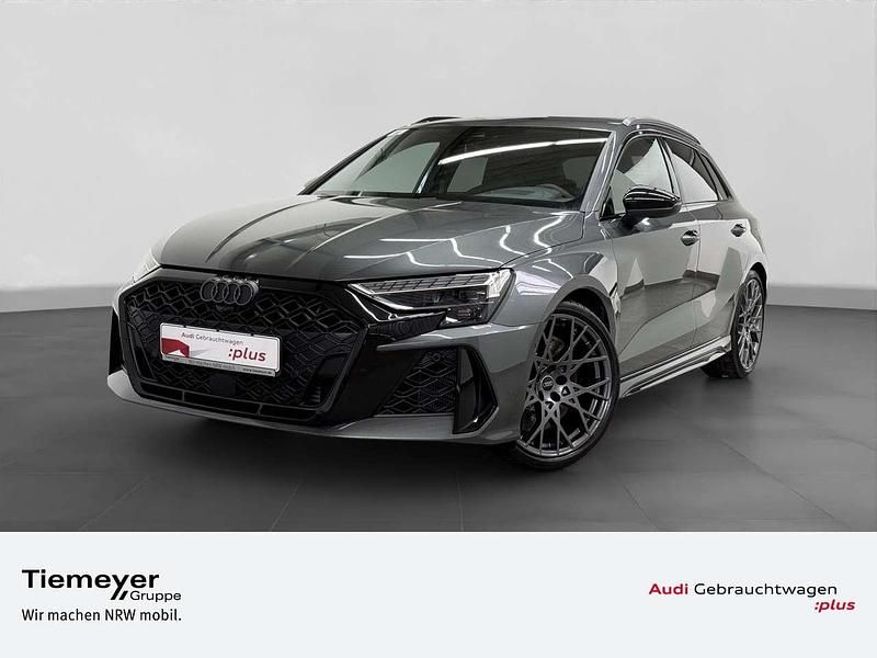 Grau Gebraucht 2024 Audi RS3 Sportback Comfort Kleinwagen | 60.880 € (Fairer Preis) - Bild 1/4