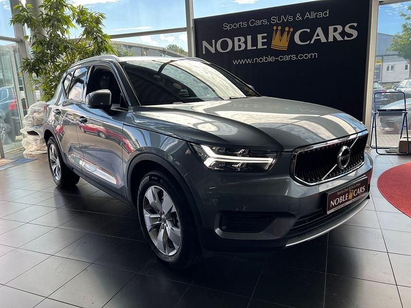 Osmium grey metallic / metallic (metallic) Gebraucht 2019 Volvo XC40 Momentum SUV | 26.490 € (Guter Preis) - Bild 1/4