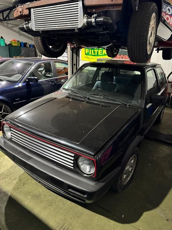 Gebraucht VW Golf II 70 PS (51 kW) 1990 Schwarz Kleinwagen