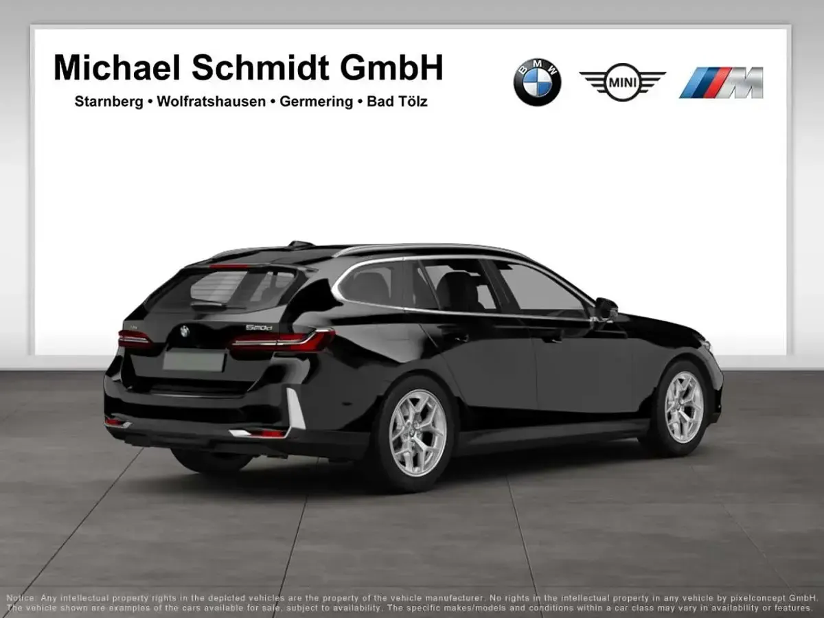 Gebraucht BMW 520 M Sport 197 PS (144 kW) 2025 Saphirschwarz Kombi