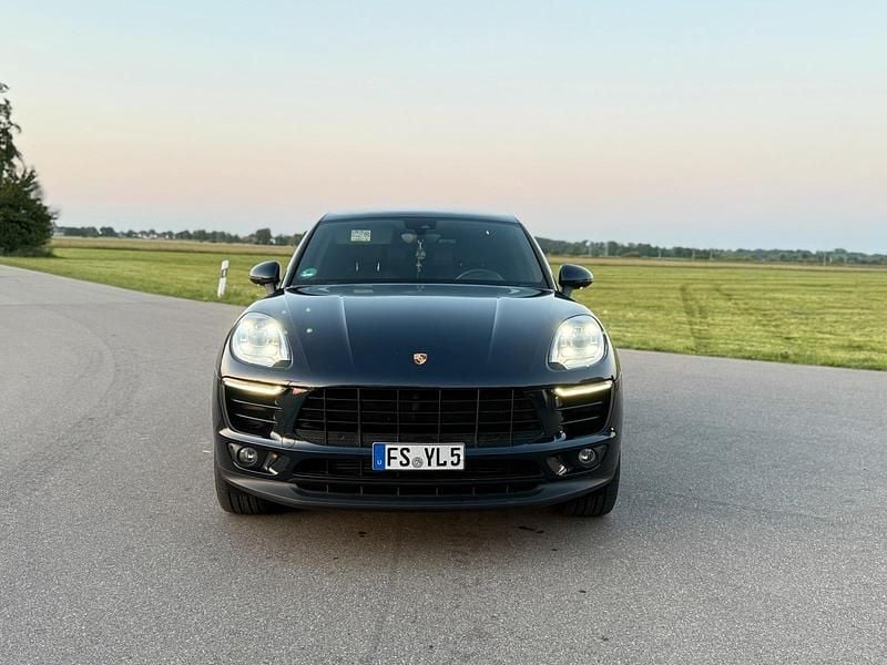 Gebraucht Porsche Macan S 258 PS (189 kW) 2017 Blau SUV