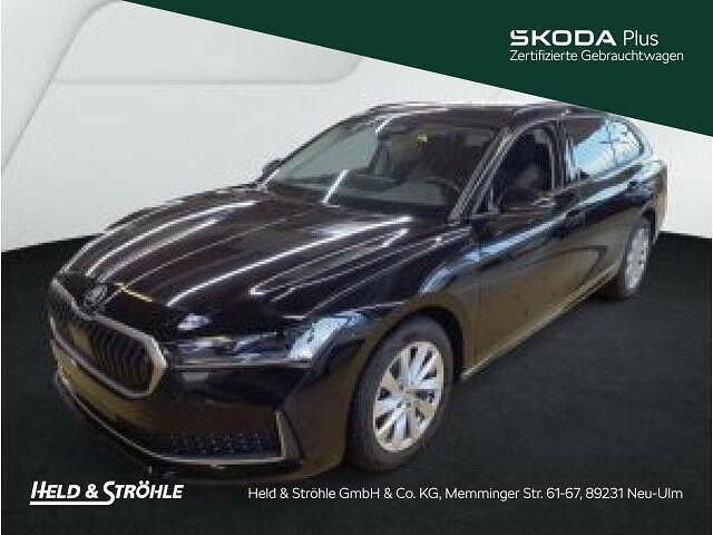 Onyxschwarz metallic met. Gebraucht 2024 Skoda Superb Selection Kombi | 33.810 € (Etwas zu teuer) - Bild 1/2