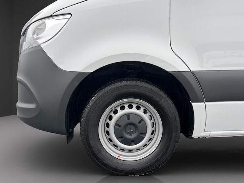 Gebraucht Mercedes Sprinter 170 PS (125 kW) 2025 Arktikweiß Van