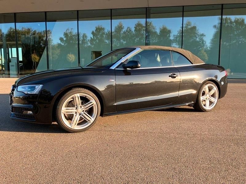 Gebraucht Audi A5 Cabriolet S-Line 170 PS (125 kW) 2014 Schwarz Cabrio