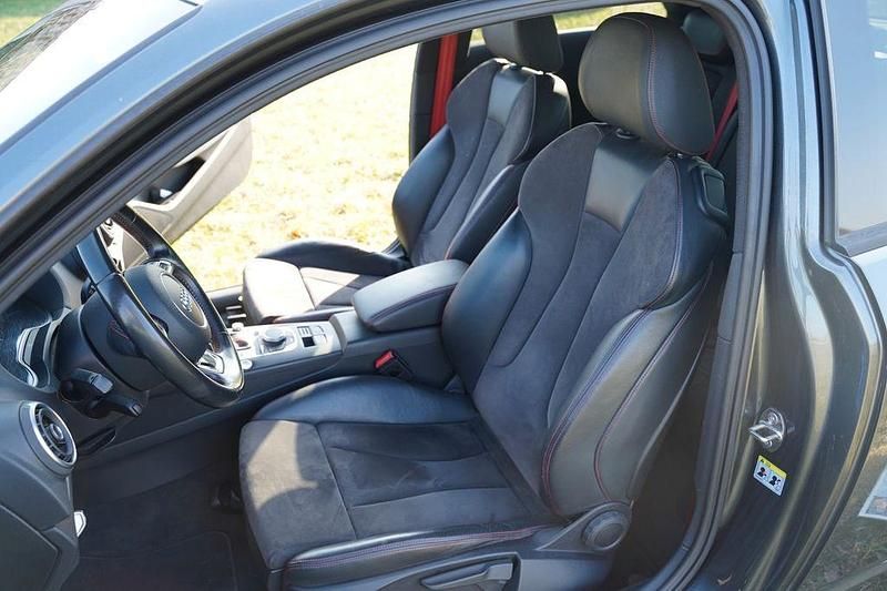 Gebraucht Audi A3 S-Line 150 PS (110 kW) 2015 Grau Limousine