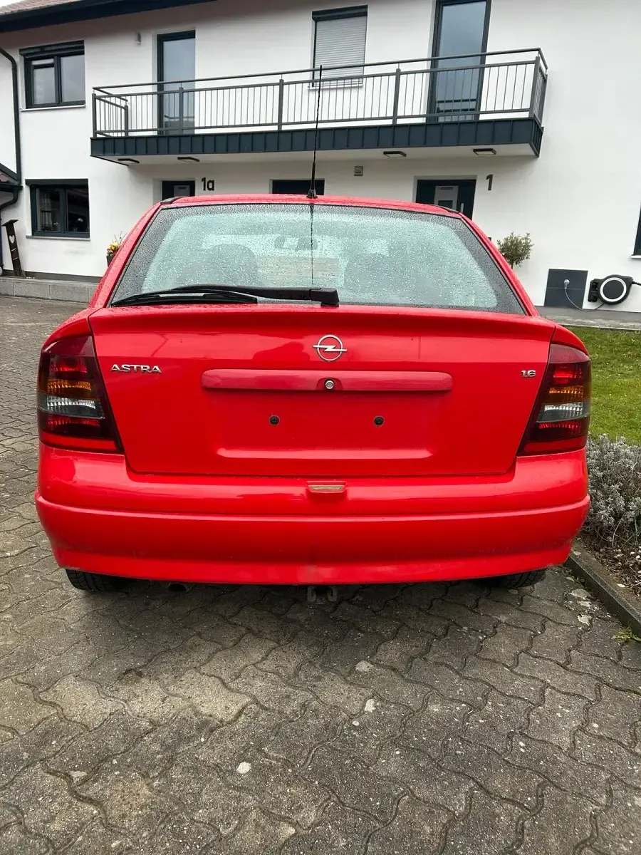 Gebraucht Opel Astra 101 PS (74 kW) 2002 Rot Coupé