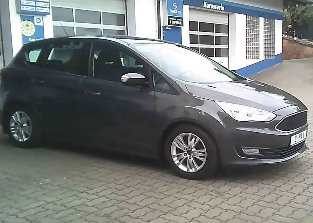 Gebraucht Ford C-MAX Trend 125 PS (91 kW) 2016 Magneticgraumetallic Van / Kleinbus