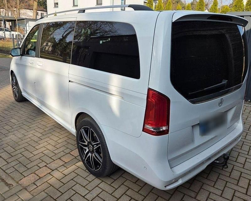 Gebraucht Mercedes V300 Edition 237 PS (174 kW) 2022 Weiß Van / Kleinbus