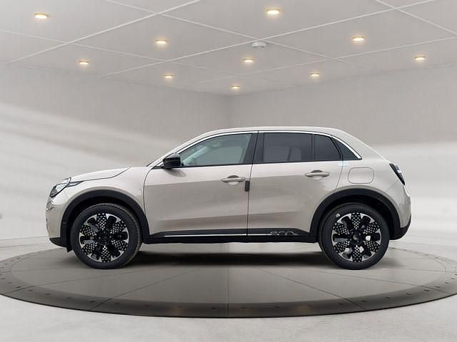 Neu Fiat 600 La Prima 145 PS (106 kW) 2026 Cappuccino beige cappuccino beige SUV