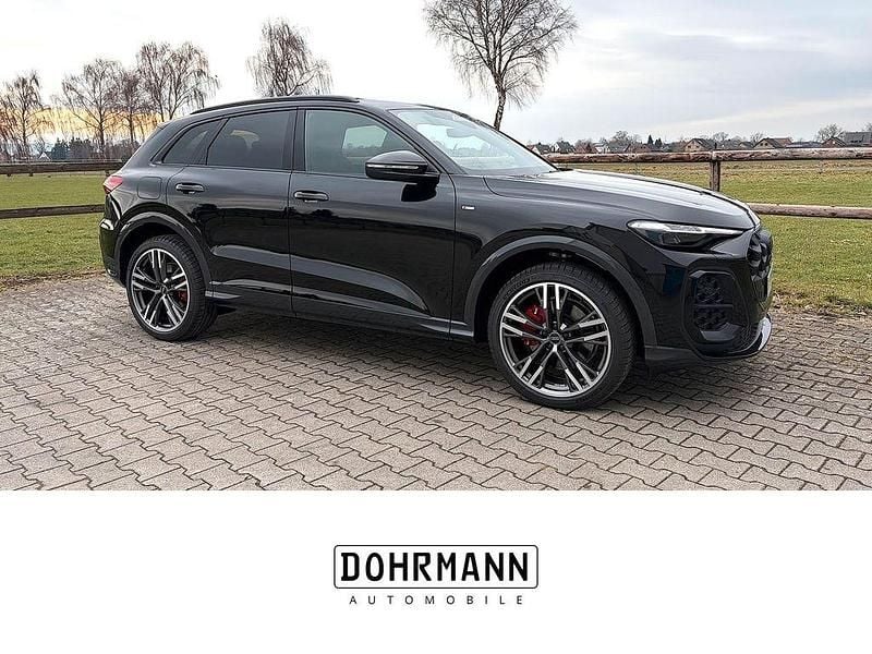 Gebraucht Audi Q5 S-Line 204 PS (150 kW) 2026 Schwarz SUV