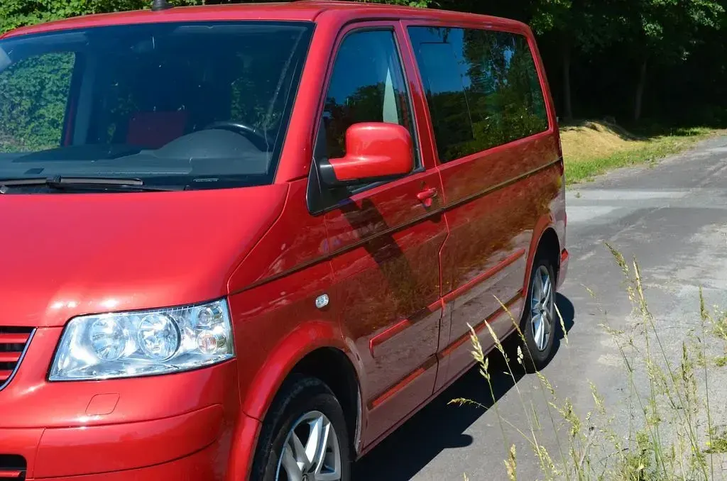 Gebraucht VW Multivan Comfortline 131 PS (96 kW) 2007 Rot Van / Kleinbus