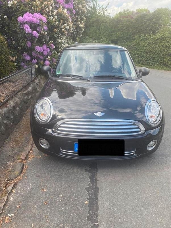 Gebraucht Mini ONE 75 PS (55 kW) 2009 Schwarz Kleinwagen