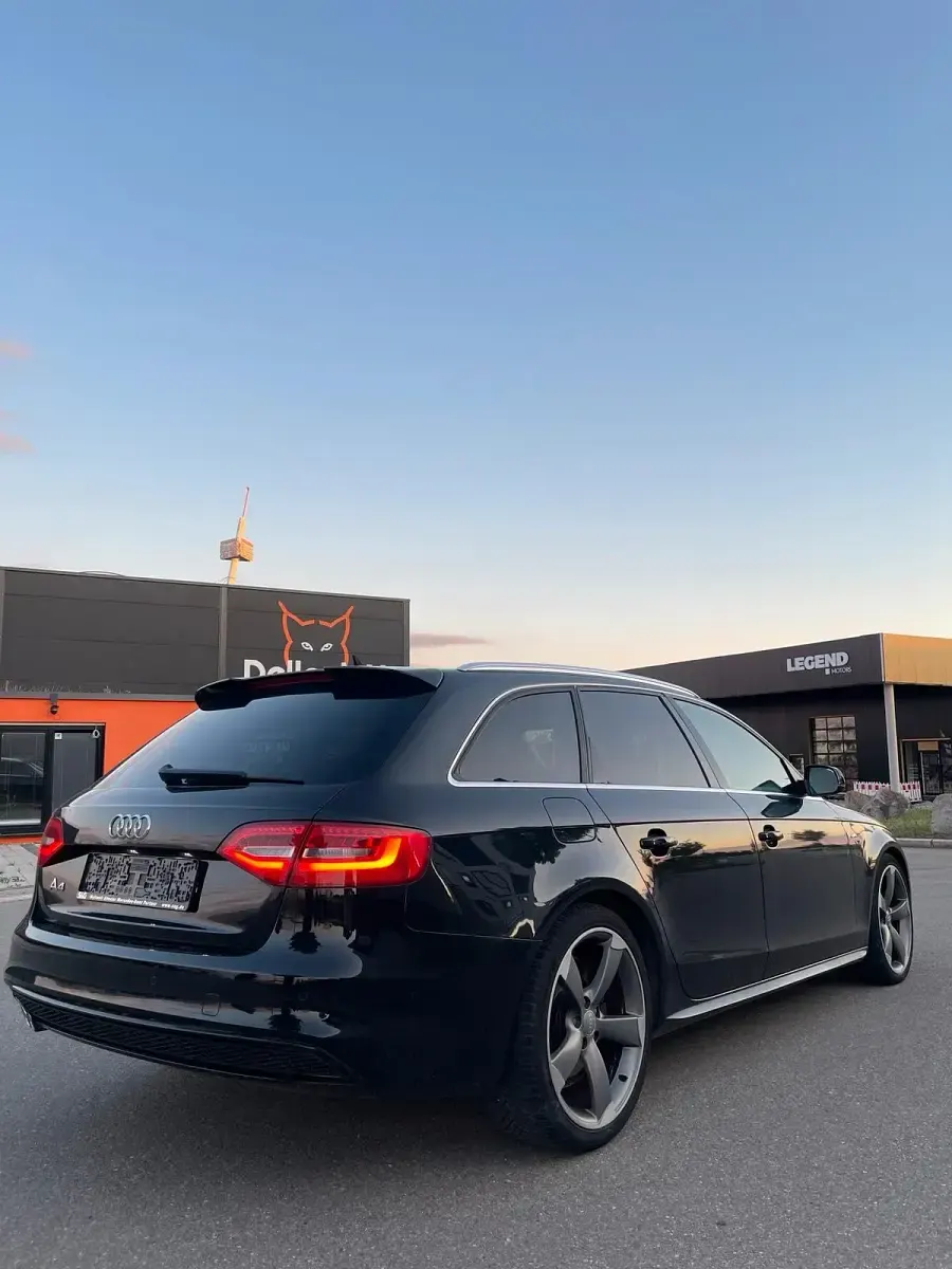 Gebraucht Audi A4 S-Line 190 PS (139 kW) 2015 Schwarz Kombi