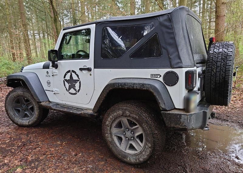 Gebraucht Jeep Wrangler Sport 284 PS (208 kW) 2014 Weiß SUV
