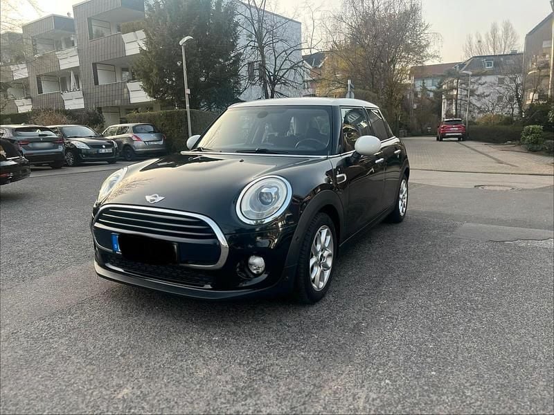 Gebraucht Mini Cooper Chili 136 PS (100 kW) 2017 Schwarz Kleinwagen