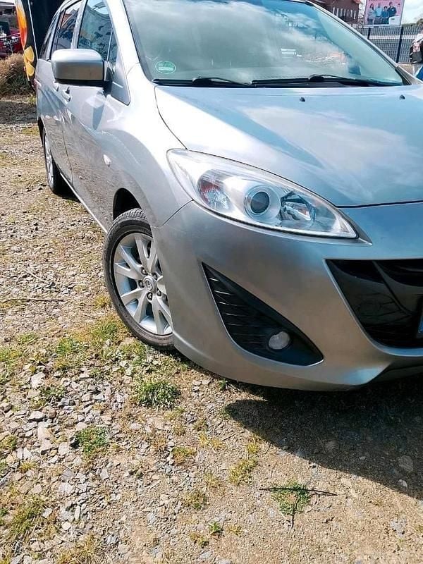 Usado Mazda 5 116 HP (85 kW) 2011 Prateado Monovolume