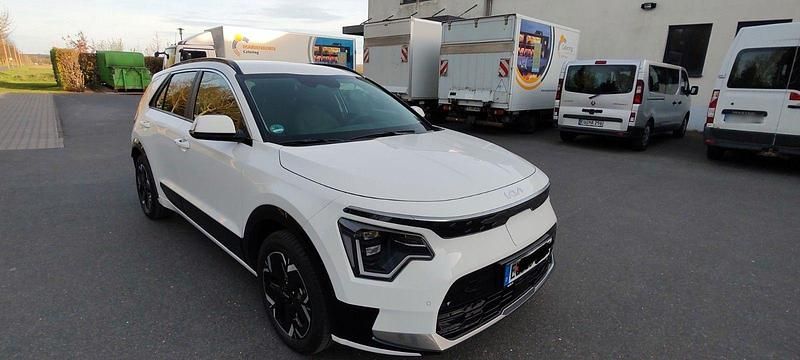 Gebraucht Kia Niro 150 kW (204 PS) 2025 Weiß SUV