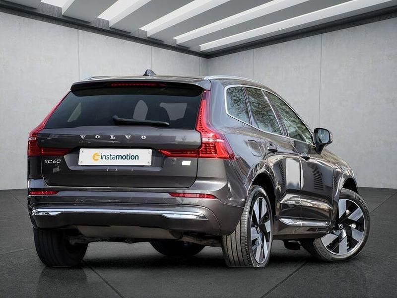 Gebraucht Volvo XC60 349 PS (256 kW) 2023 Grau SUV