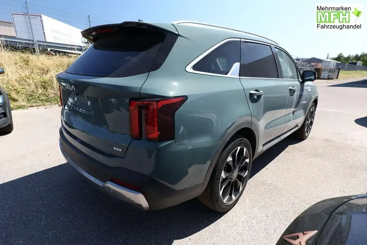Neu Kia Sorento 193 PS (141 kW) 2026 Cityscape green metallic SUV