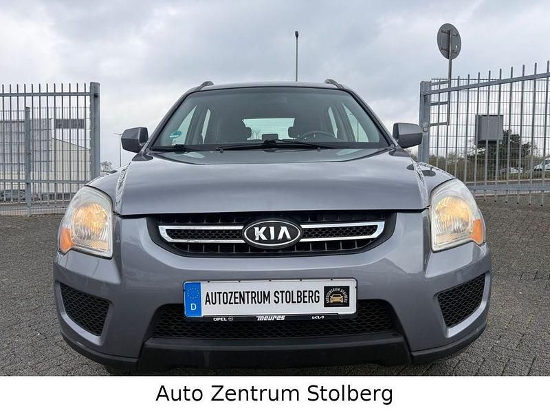 Gebraucht Kia Sportage 141 PS (103 kW) 2010 Grau SUV