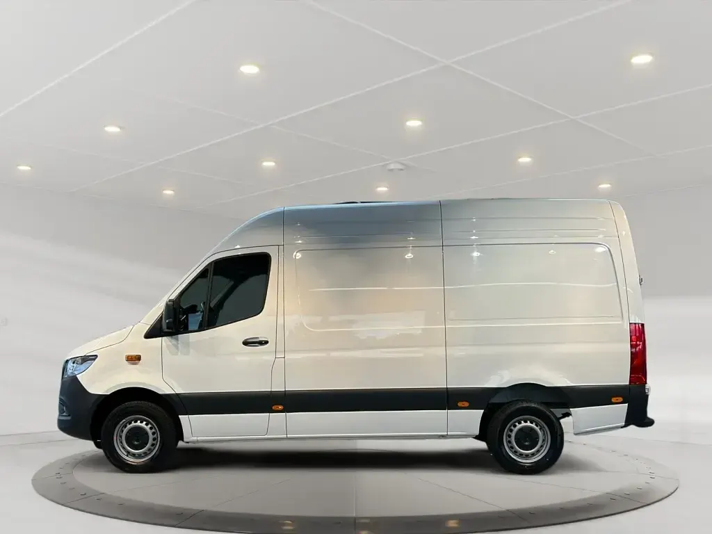 Usata Mercedes Sprinter 170 CV (125 kW) 2024 Bianco Furgone