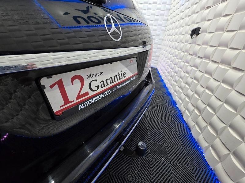 Gebraucht Mercedes E250 AMG 204 PS (150 kW) 2013 Schwarz Limousine