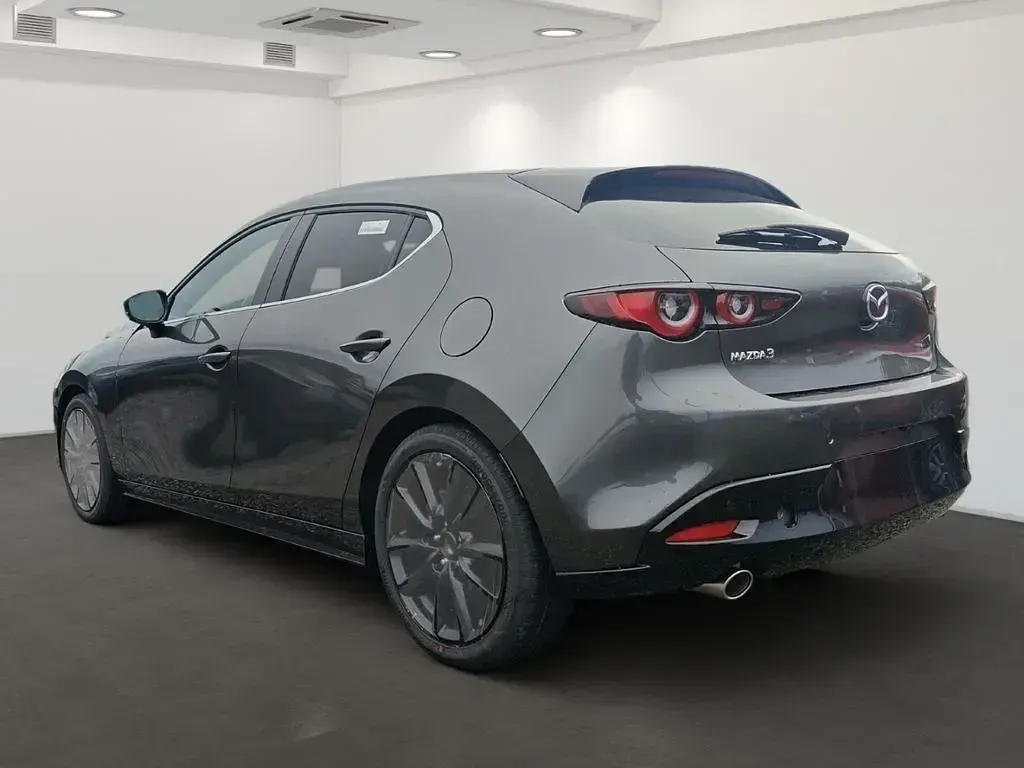 Neu Mazda 3 140 PS (102 kW) 2026 Machine gray Kombi