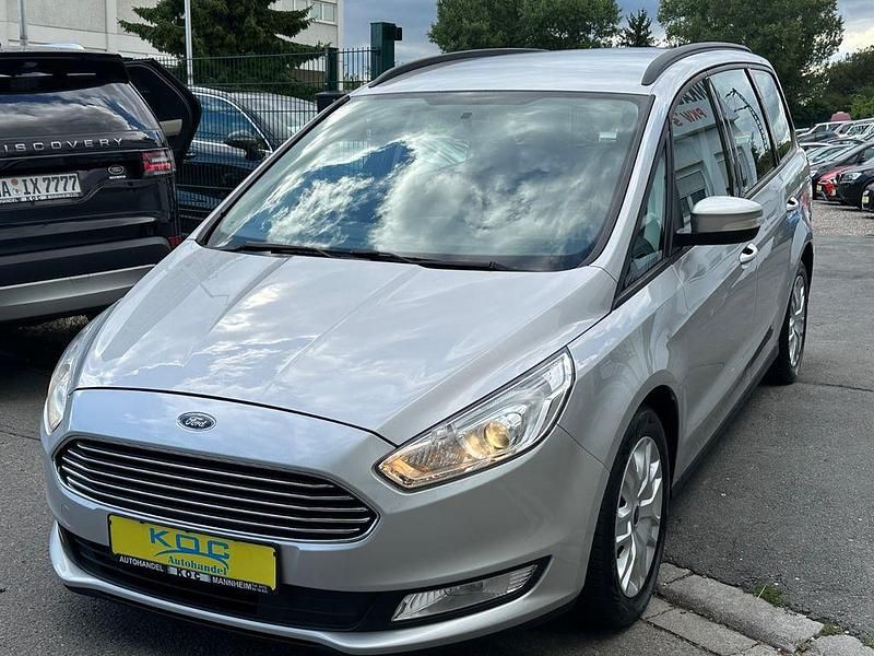 Gebraucht Ford Galaxy Trend 150 PS (110 kW) 2017 Silber Van / Kleinbus