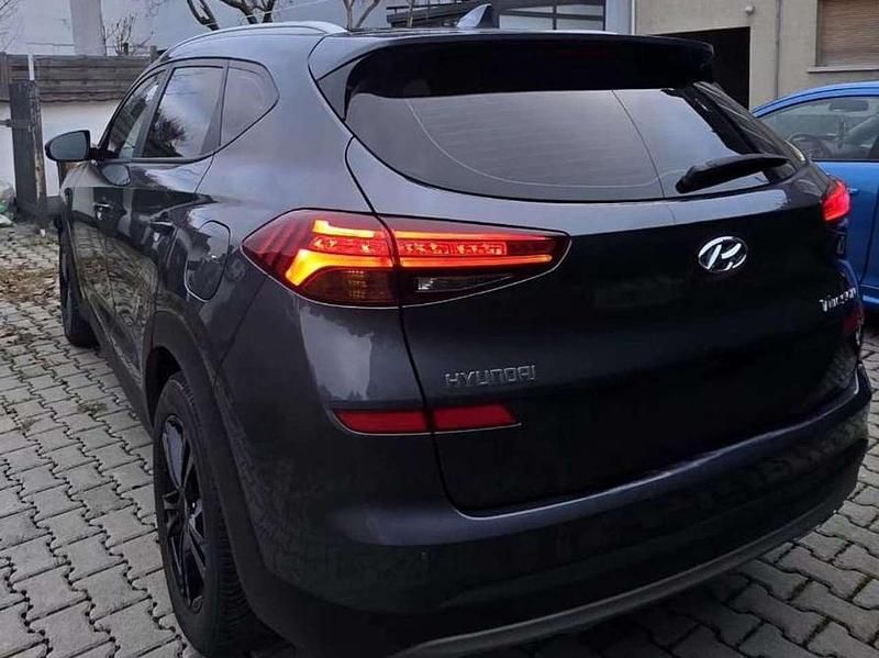 Gebraucht Hyundai Tucson Premium 136 PS (100 kW) 2018 Grau SUV