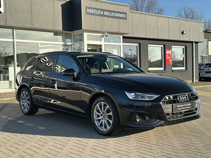 Gebraucht Audi A4 Advanced 150 PS (110 kW) 2022 Schwarz Kombi