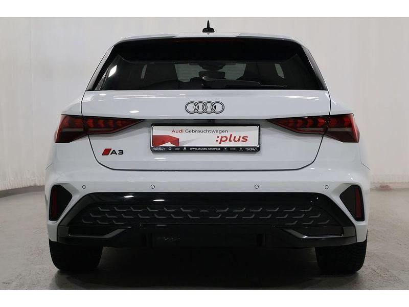 Gebraucht Audi A3 S-Line 150 PS (110 kW) 2025 Gletscherweiß metallic Limousine