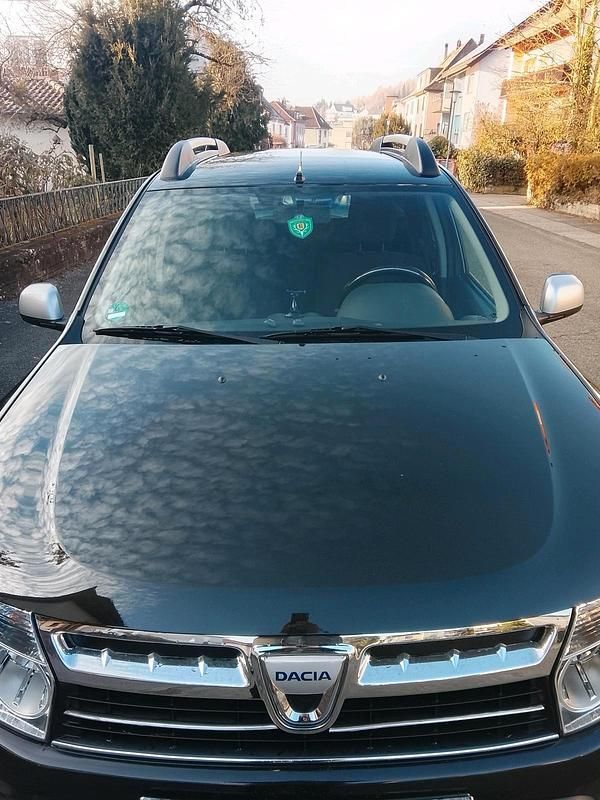 Gebraucht Dacia Duster 105 PS (77 kW) 2010 Schwarz SUV