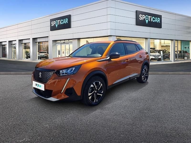 Orange Gebraucht 2023 Peugeot 2008 Allure SUV | 20.480 € (Teuer) - Bild 1/4