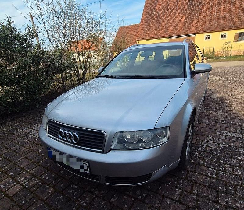 Gebraucht Audi A4 131 PS (96 kW) 2003 Silber Kombi